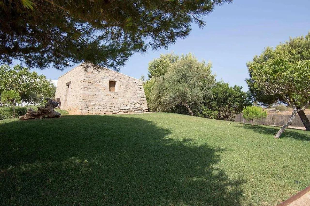Casa mediterránea en el Sur Ses Salines  Casa de Férias